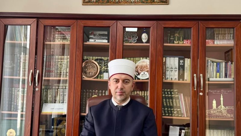 Ne muajin e Ramazanit eshte nje nate e madhe, te cilen besimtaret e presin me padurim dhe ajo eshte Nata e Kadrit.